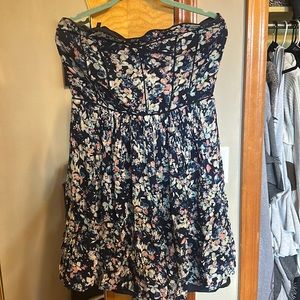 Eva Mendes Strapless Dress (12)